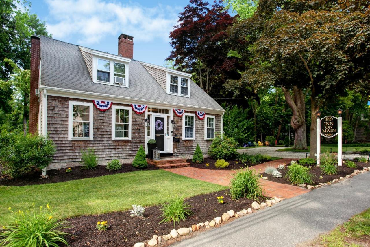 Inn On Main Yarmouth Port Екстериор снимка