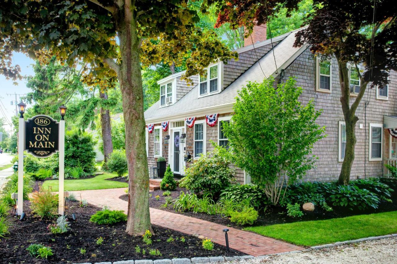 Inn On Main Yarmouth Port Екстериор снимка