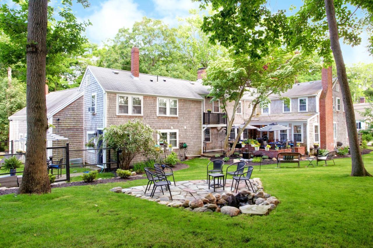 Inn On Main Yarmouth Port Екстериор снимка